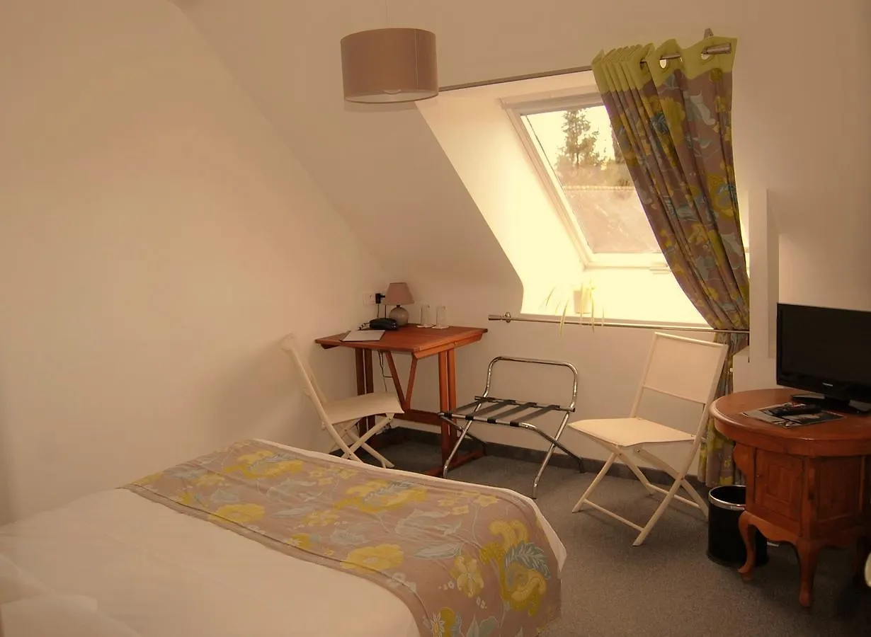 Hotel Restaurant Le Mur Du Roy 萨尔佐